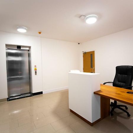 Somerville Apartments London Heathrow Hillingdon Dış mekan fotoğraf