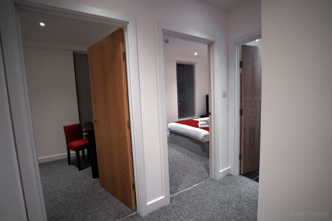 Somerville Apartments London Heathrow Hillingdon Dış mekan fotoğraf
