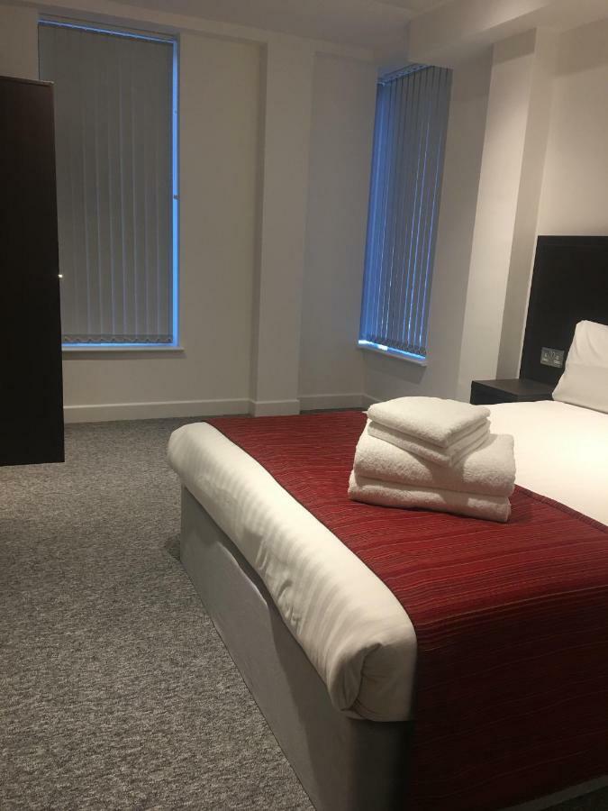 Somerville Apartments London Heathrow Hillingdon Dış mekan fotoğraf
