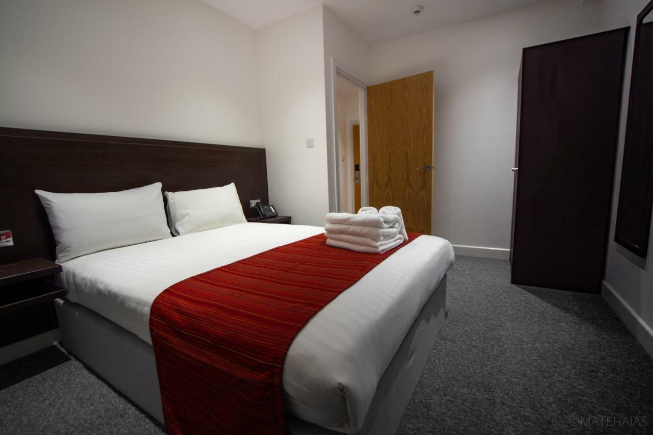 Somerville Apartments London Heathrow Hillingdon Dış mekan fotoğraf