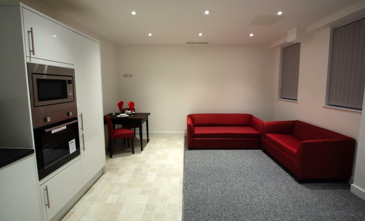 Somerville Apartments London Heathrow Hillingdon Dış mekan fotoğraf